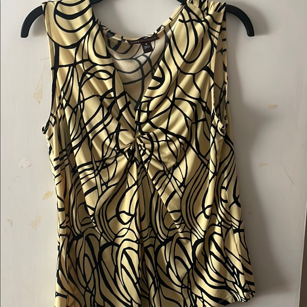 Elegant Black and Cream Women's Top